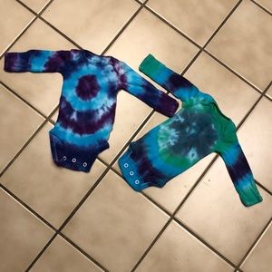 Carter’s Newborn Tie Dye Bodysuits Onesies